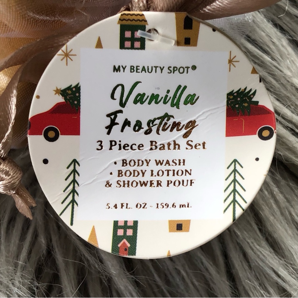 My Beauty Spot Vanilla Frosting 3-Piece Bath Set - Picture 2 of 4